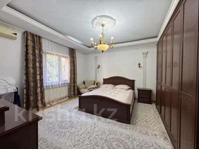 Отдельный дом · 7 комнат · 400 м² · 9.5 сот., мкр Таусамалы, Садуакасулы — Жандосова за 195 млн ₸ в Алматы, Наурызбайский р-н