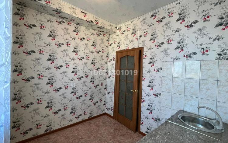 2-комнатная квартира · 43.4 м² · 3/3 этаж, проспект Ауэзова 49 — Сорокина за 12.5 млн ₸ в Семее — фото 14