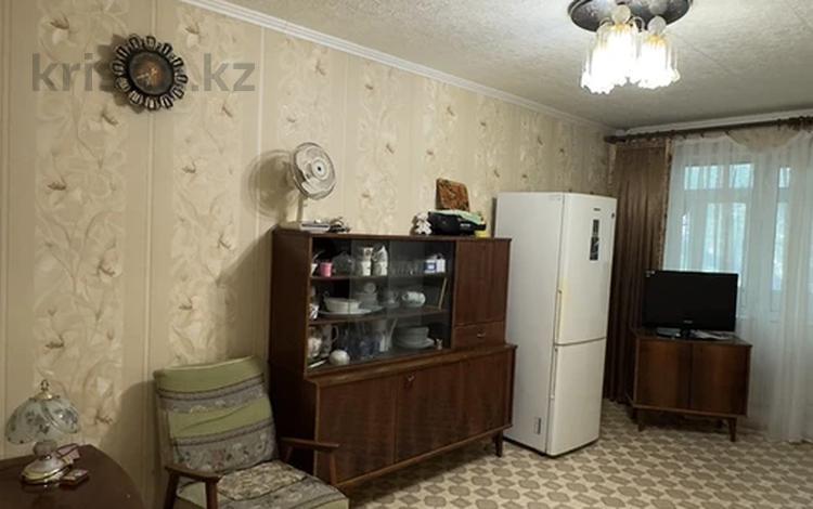 2-бөлмелі пәтер · 45 м² · 2/5 қабат, Пр Республики 81 — Пр Республики - Ул Ч Валиханова, бағасы: 7 млн ₸ в Темиртау — фото 2