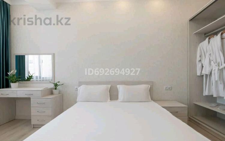 1-комнатная квартира, 45 м², 4 этаж по часам, Туркистан 8/1 за 3 000 〒 в Астане, Есильский р-н — фото 2