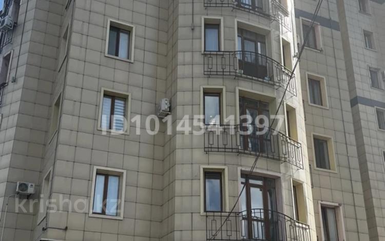 3-бөлмелі пәтер · 95.1 м² · 8/9 қабат, Аль-Фараби 5, бағасы: 57 млн ₸ в Костанае — фото 2
