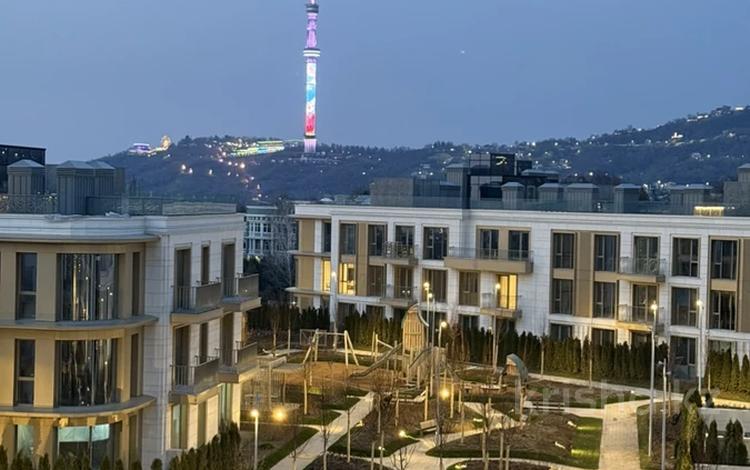 4-комнатная квартира · 230 м² · 1/3 этаж, Достык 300 за 450 млн 〒 в Алматы, Медеуский р-н — фото 30