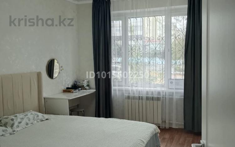 3-комнатная квартира · 70 м² · 1/5 этаж, 14-й мкр 2 за 19.5 млн ₸ в Актау — фото 2
