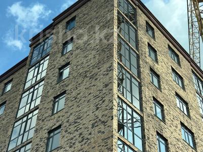 3-комнатная квартира · 96.2 м² · 7/9 этаж, Рахимова за ~ 38.5 млн 〒 в Петропавловске