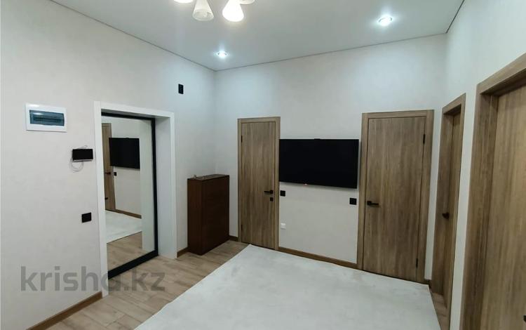2-комнатная квартира · 42 м² · 1/6 этаж, мкр Юго-Восток, ул. Таттимбета — Поликлиника №3, ТЦ "Magnum", Школа-лицей №101, Детский сад "БалаКай" за 25.8 млн ₸ в Караганде, Казыбек би р-н — фото 2