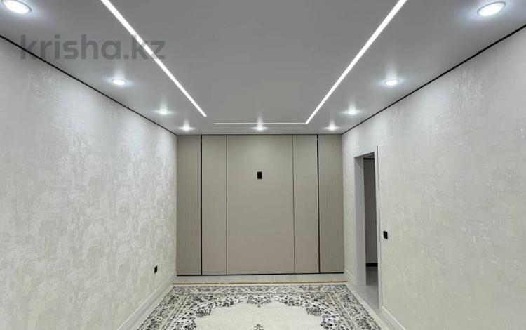 2-комнатная квартира · 50 м² · 2/5 этаж, мкр 11 за 21 млн ₸ в Актобе — фото 2