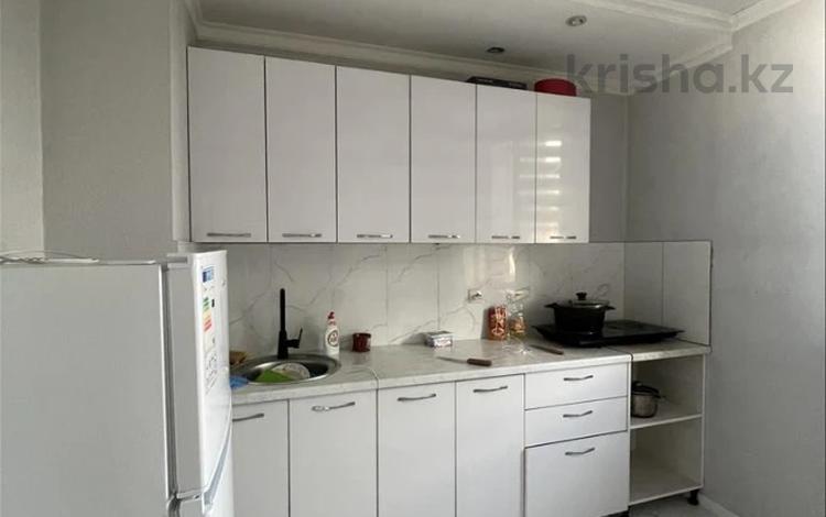 1-бөлмелі пәтер · 35 м² · 2/12 қабат, Ақбұлақ ш/а., 1-я улица, бағасы: 25 млн ₸ в Алматы, Алатауский р-н — фото 9