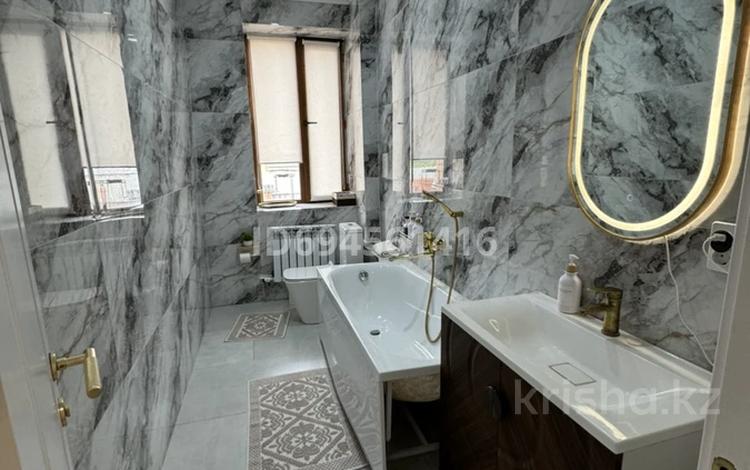 Отдельный дом · 4 комнаты · 220 м² · 14 сот., Достык 30а за 135 млн ₸ в Бурабае — фото 14