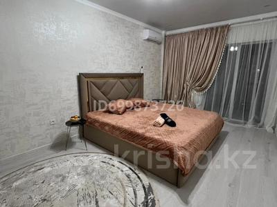 3-комнатная квартира · 85 м² · 5/12 этаж, Нурсат 29/3 Аргынбекова - Еримбетова (Рахима Плаза) 6 — Шаяхметова за 23 999 ₸ в Шымкенте
