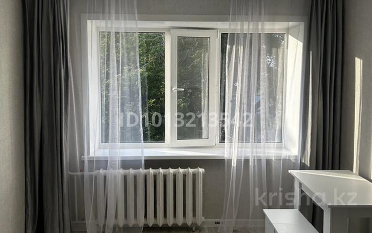 1-комнатная квартира · 17 м² · 3/5 этаж, топайгырова 72 — Назарбаева Торайгырова за ~ 7.4 млн ₸ в Павлодаре — фото 2