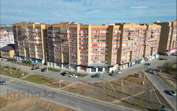 Еркін, кеңселер, дүкендер мен бутиктер, қоғамдық тамақтану орны, сұлулық салондары, медорталықтар мен дәріханалар, білім орталықтары, ойын-сауық · 208 м², бағасы: 80 млн ₸ в Актобе, мкр Болашак — фото 2