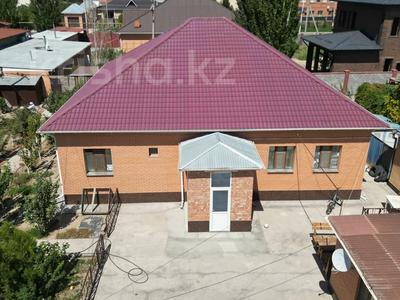 Жеке үй · 5 бөлме · 225 м² · 10 жүзд., Дилманова 13, бағасы: 50.5 млн ₸ в 