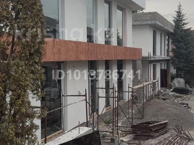 6-комнатная квартира · 225 м² · 2/2 этаж, мкр Таусамалы, Дрозда 9 — Жандосова дрозда за 130 млн ₸ в Алматы, Наурызбайский р-н
