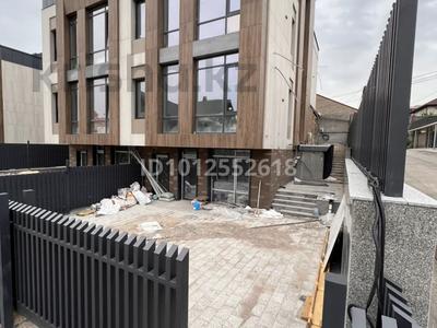 Офисы, медцентры и аптеки, кабинеты и рабочие места · 300 м² за 4 млн ₸ в Алматы, Медеуский р-н