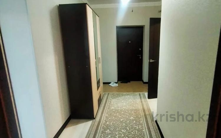 1-бөлмелі пәтер · 45 м² · 1/5 қабат, мкр. Алтын орда, бағасы: 18.3 млн ₸ в Актобе — фото 2