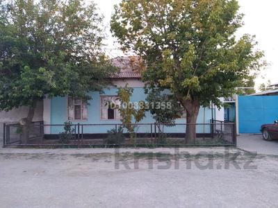 Жеке үй · 4 бөлме · 953 м² · 6 жүзд., Т.Абуова 8, бағасы: 11 млн ₸ в Туркестане