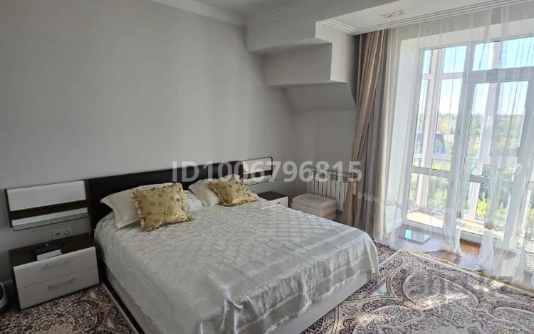 4-комнатная квартира · 145 м² · 5/5 этаж, мкр Новый Город за 80 млн ₸ в Караганде, Казыбек би р-н — фото 3