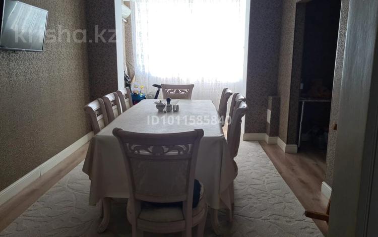 4-бөлмелі пәтер · 90 м² · 5/5 қабат, 14-й мкр 28, бағасы: 25.8 млн ₸ в Актау — фото 2