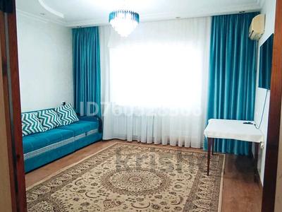 3-комнатная квартира · 70 м² · 5/5 этаж, Сатпаева 150 — Магазин Апорт за 14.7 млн ₸