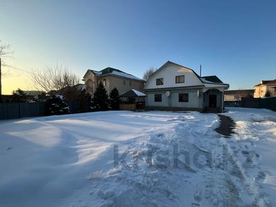 Отдельный дом · 7 комнат · 275 м² · 9 сот., Райымбека 2 — Богенбай батыра за 800 000 〒 в Алматы, Медеуский р-н