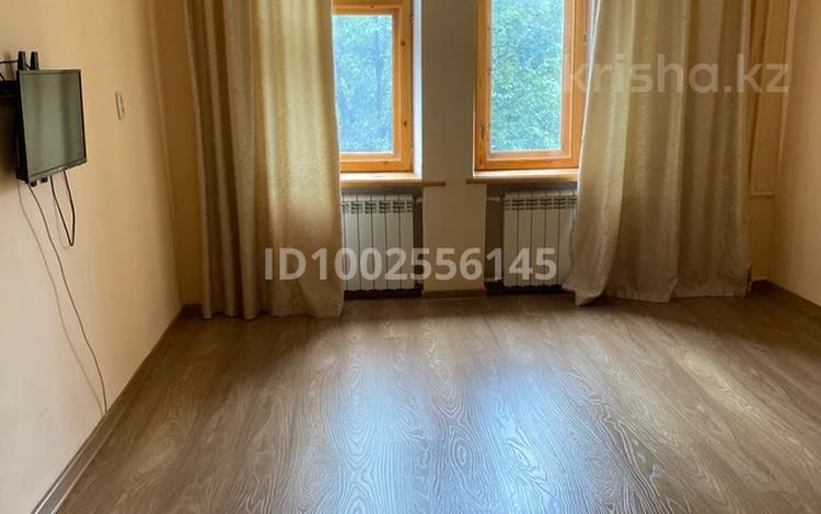 2-бөлмелі пәтер · 45 м² · 2/3 қабат, Старый город, Шернияз 70 — Шернияза 70, бағасы: 17.9 млн ₸ в Актобе — фото 2