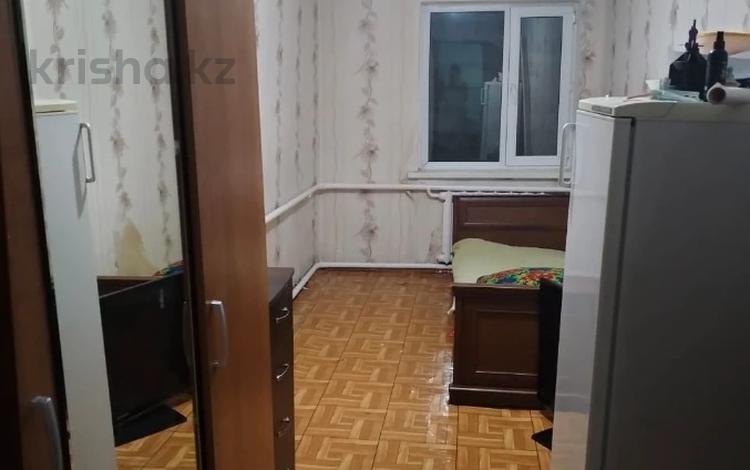 Жеке үй · 2 бөлме · 80 м² · 5 жүзд., Акжарская 16, бағасы: 15 млн ₸ в Актобе, жилой массив Кирпичный — фото 2