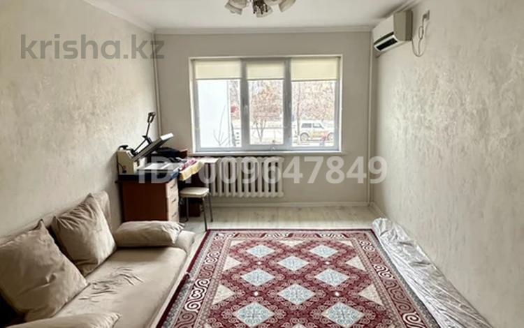 1-комнатная квартира · 40 м² · 1 этаж, ул. Бергалиева 6а — ул. Бергалиева за 18 млн ₸ в Атырау, мкр Привокзальный-3А — фото 2