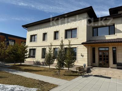 Отдельный дом · 10 комнат · 740 м² · 20 сот., Мугалжар — Телмана за 350 млн 〒 в Астане