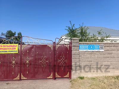 Жеке үй · 6 бөлме · 195 м² · 10 жүзд., Плодосовхоз,үл Мадимарова 5, бағасы: 25 млн ₸ в Мерке