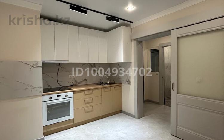 2-бөлмелі пәтер · 48 м² · 6/9 қабат, мкр Аккент, Мкр. Аккент 90, бағасы: 300 000 ₸ в Алматы, Алатауский р-н — фото 2