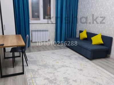 1-комнатная квартира · 40 м² · 3/6 этаж, 17 мкр 90 за 900 〒 в Актау