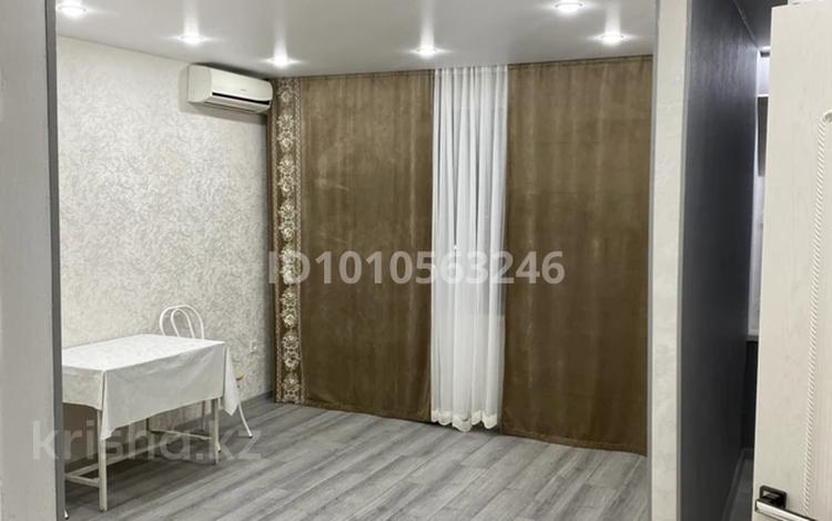 1-бөлмелі пәтер · 35 м² · 4/10 қабат, 11-ш/а., бағасы: 13 000 ₸ в Актау, 11-й мкр — фото 2