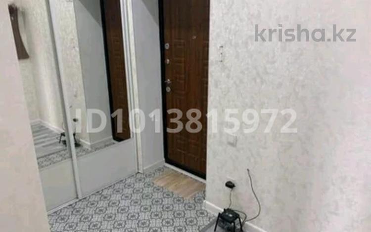 1-бөлмелі пәтер · 45 м² · 6/8 қабат, мкр. Алтын орда 41В, бағасы: 17.5 млн ₸ в Актобе — фото 2