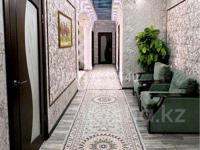 Отдельный дом · 5 комнат · 220 м² · 10 сот., мкр Береке, Сарайшық 73 за 32 млн 〒 в Атырау