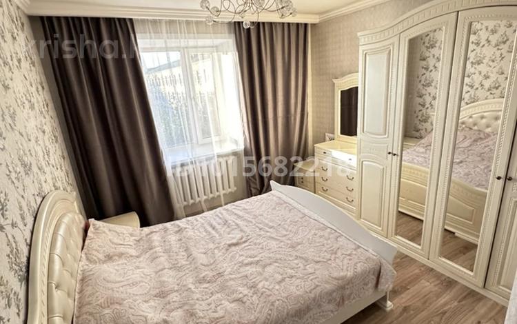 2-бөлмелі пәтер · 55 м² · 3/5 қабат, Валиханова 178 — 72 квартал (Центр), бағасы: 300 000 ₸ в Семее — фото 2