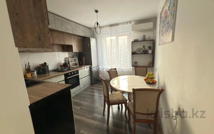 2-комнатная квартира · 51 м² · 5/5 этаж, мкр Аксай-3А 44 за 34 млн ₸ в Алматы, Ауэзовский р-н — фото 2