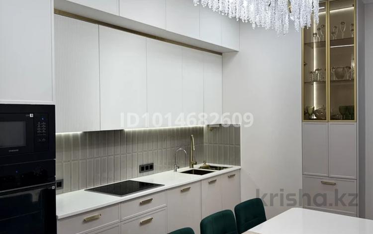 4-комнатная квартира · 109 м² · 9/9 этаж, Керей и Жанибек хандар 44/1 за 108 млн ₸ в Астане, Есильский р-н — фото 2