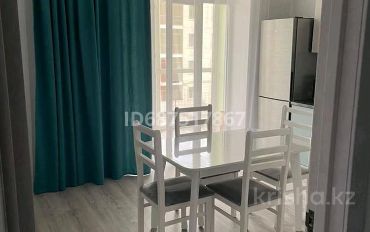 1-комнатная квартира · 46 м² · 3/5 этаж, мкр Юго-Восток, Муканова 51/8 за 250 000 ₸ в Караганде, Казыбек би р-н — фото 3
