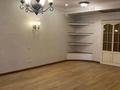 3-комнатная квартира · 136 м² · 4/9 этаж, Кабанбай батыра — Калдаякова за 180 млн ₸ в Алматы, Медеуский р-н — фото 13