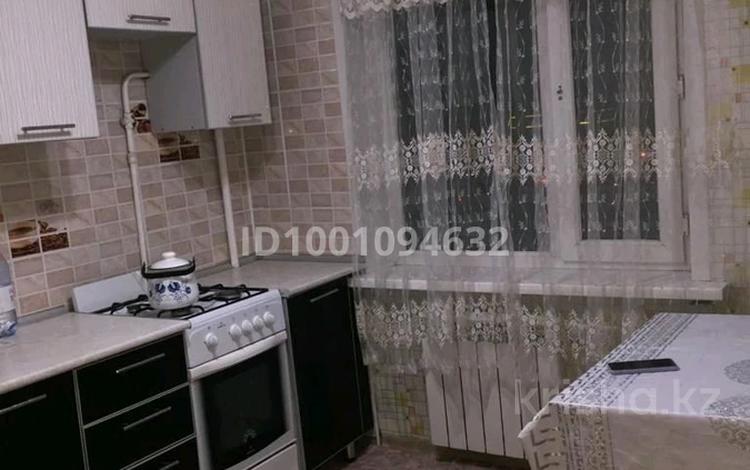 1-комнатная квартира · 34 м² · 2/3 этаж, Ломаносова — Рядом жд вокзала, см анвар за 100 000 ₸ в Актобе — фото 2
