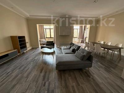 4-бөлмелі пәтер · 210 м² · 2 қабат, Ж.Омарова, бағасы: 235 млн ₸ в Алматы, Медеуский р-н
