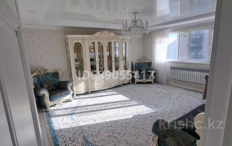 5-комнатная квартира, 150 м², 2/4 этаж, Коктем 33