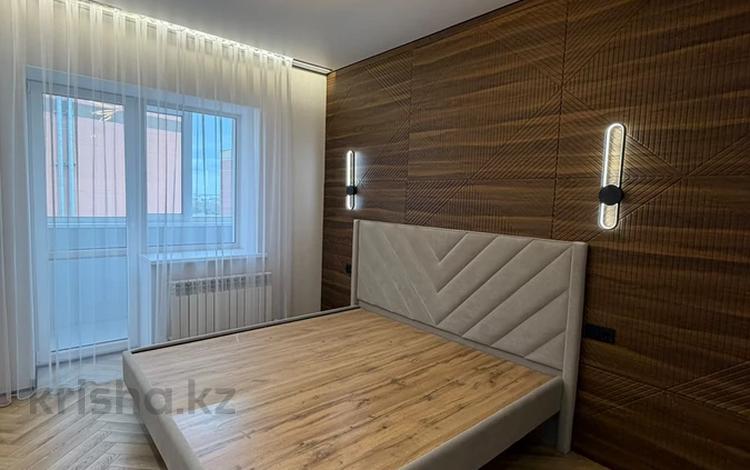 2-бөлмелі пәтер · 70 м² · 5/9 қабат, Алтын орда ш/а. 340/1, бағасы: 38 млн ₸ в Актобе, мкр. Алтын орда — фото 2