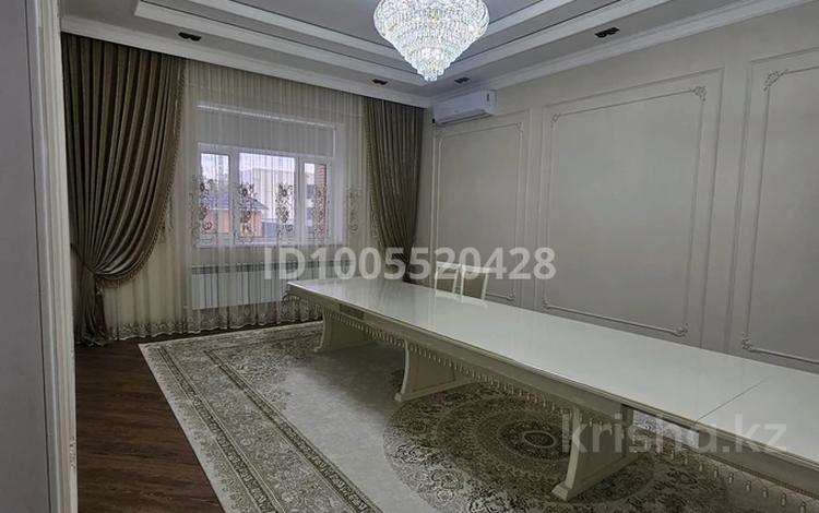 Жеке үй · 8 бөлме · 300 м² · 10 сот., Оразалиева 5, бағасы: 160 млн ₸ в  — фото 2