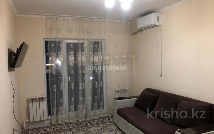 1-комнатная квартира, 35 м², 6/12 этаж помесячно, 11-я улица за 100 000 〒 в Туркестане — фото 5