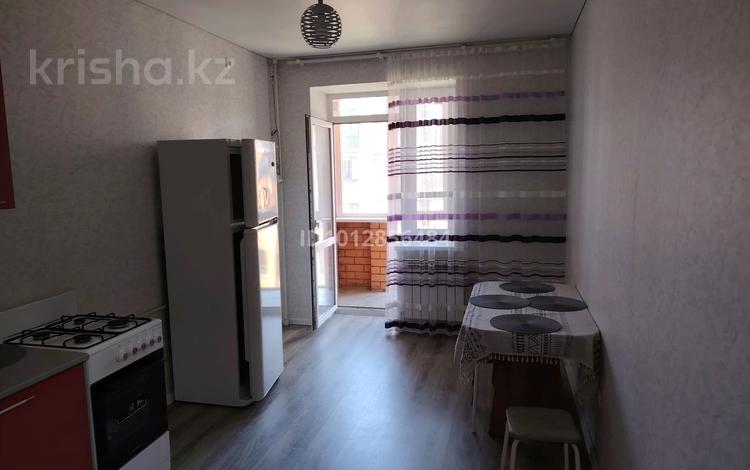 2-бөлмелі пәтер · 47 м² · 5/6 қабат, Микрорайон Береке, Микрорайон Береке 47 — Плазы, бағасы: 160 000 ₸ в Костанае — фото 2