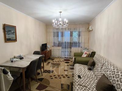 3-комнатная квартира · 60 м² · 2/5 этаж, проспект РЕСПУБЛИКИ — район перекрёстка ГАГАРИНА за 21 млн ₸ в Шымкенте, Аль-Фарабийский р-н
