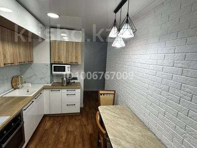 2-комнатная квартира · 55 м² · 8/10 этаж, Утепова 31/4 за 250 000 ₸ в Усть-Каменогорске