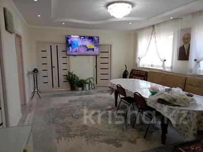 Отдельный дом · 5 комнат · 120 м² · 10 сот., улица Алпамыс Батыр 15 за 25 млн 〒 в Таразе