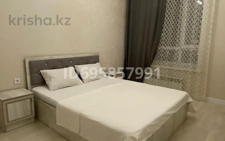 2-комнатная квартира · 60 м² · 4/9 этаж, Туран 42 за 18 000 ₸ в Астане, Нура р-н — фото 2
